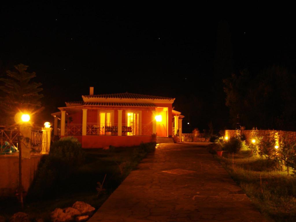 Villa Grecia Льяпадес Номер фото